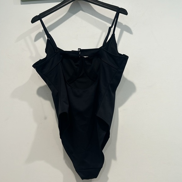 Brand new Good American Plus XXL Scuba Show Off One-Piece Swimsuit black solid - Picture 4 of 9